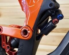 Canyon Sender CF 8.0 27.5” - Downhill Bisiklet