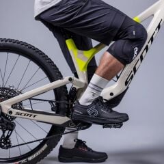 Evoc LiteShield Flex Lite Dizlik