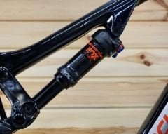 Rocky Mountain Altitude Carbon 50 27.5” - Enduro Bisiklet