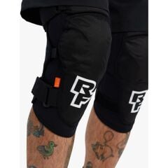 Race Face Ambush Dizlik – Siyah