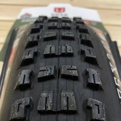 Onza Aquila 27.5x2.40