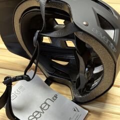 7iDP M5 Enduro/Trail Kask - Siyah