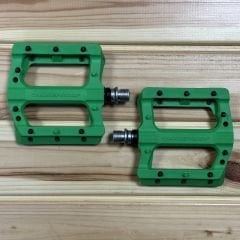 Nukeproof Neutron Electron Evo 354C Platform Pedal - Yeşil