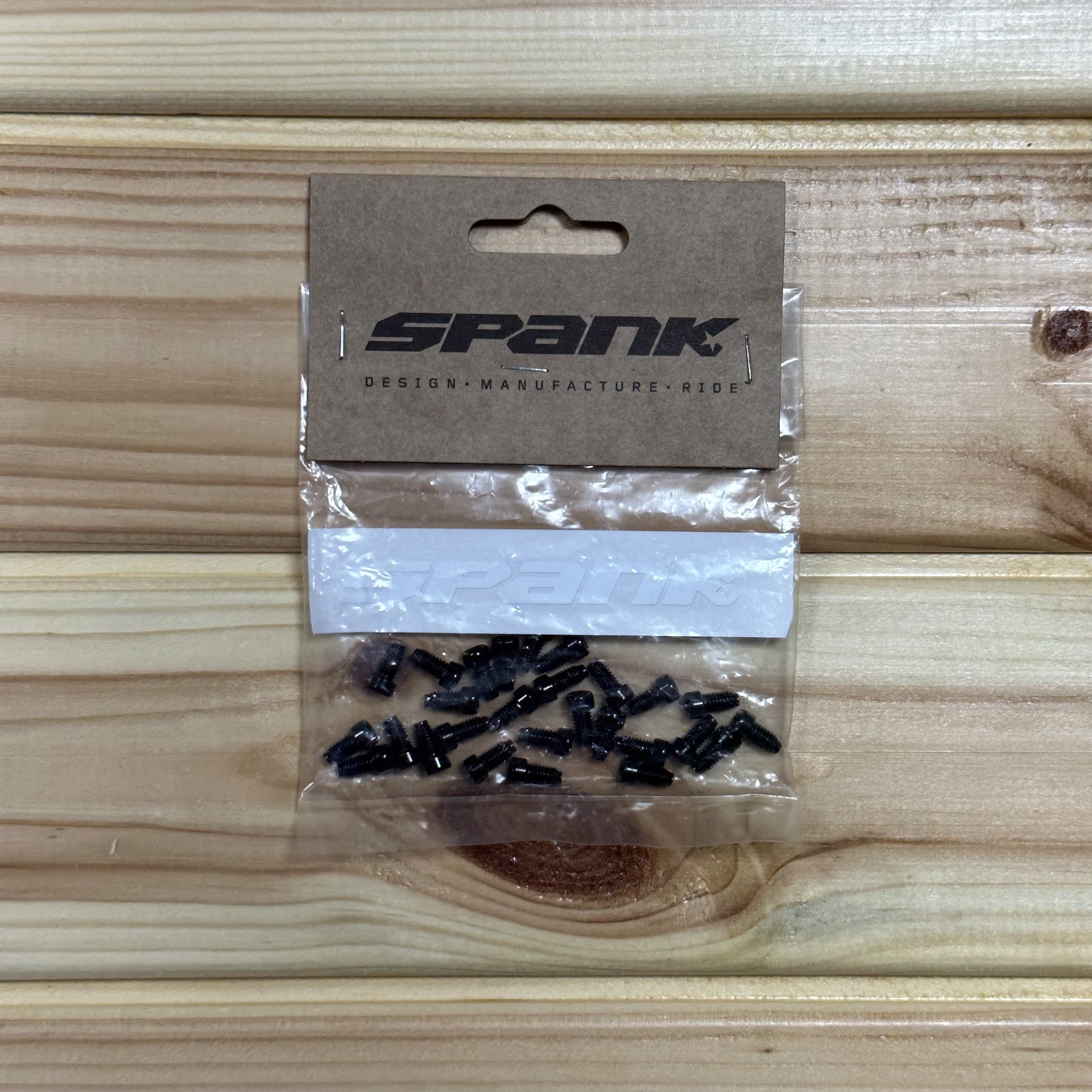 Spank Pedal Pin Kit - M4x7mm 28 Adet Siyah