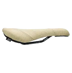 TITLE JS1 Sele - Beach Cloth