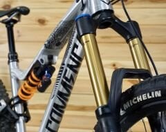 Commencal Meta AM V4.2 NZ 27.5” - Enduro Bisiklet
