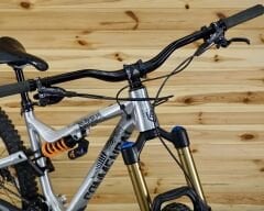 Commencal Meta AM V4.2 NZ 27.5” - Enduro Bisiklet