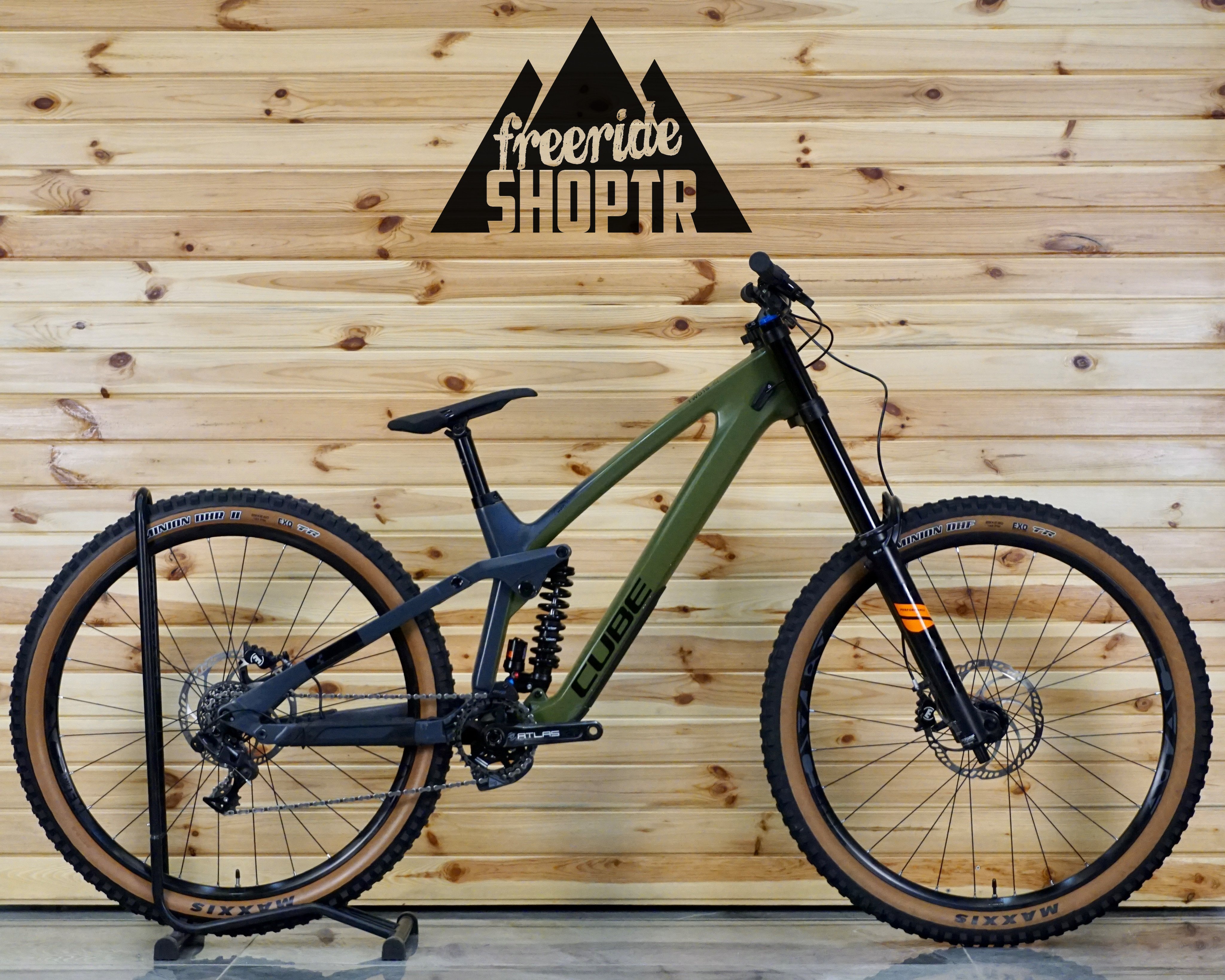 Cube Two15 HPC SL 29” - Downhill Bisiklet