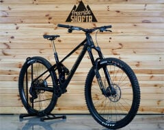 Mondraker Foxy Carbon RR Superblack 29” - Enduro Bisiklet