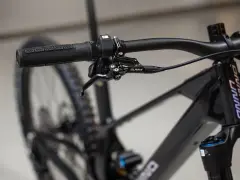All Mountain Style Rise Elcik - SuperSoft Black
