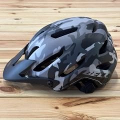 Bell 4Forty Enduro/Trail Kask - Siyah/Camo