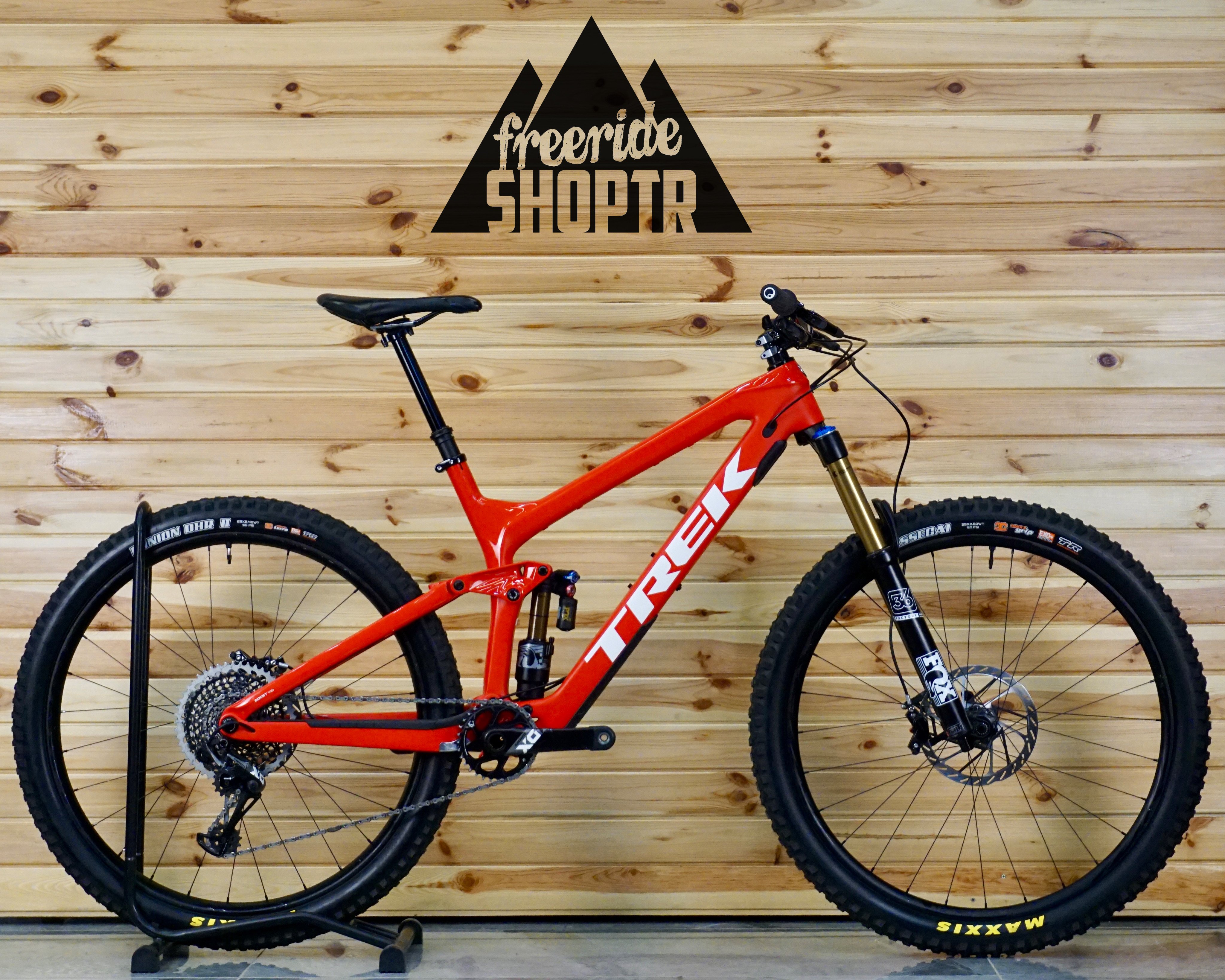 Trek Slash 9.9 RSL 29” - Enduro Bisiklet