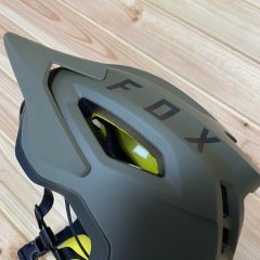 Fox Racing Speedframe MIPS Kask