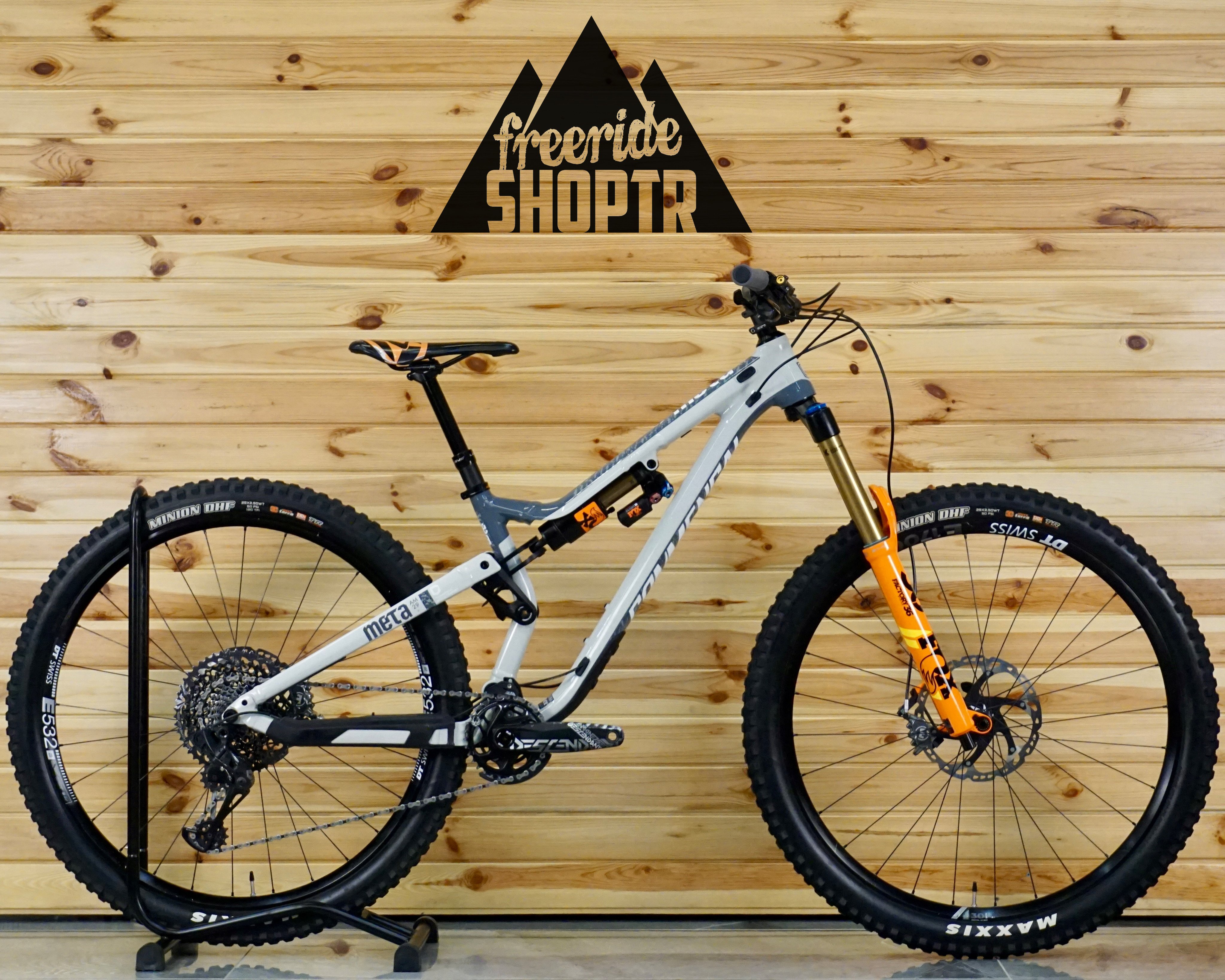 Commencal Meta AM Custom 29” - Enduro Bisiklet