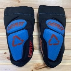 Leatt 3DF 6.0 Dizlik