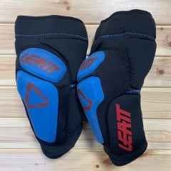 Leatt 3DF 6.0 Dizlik
