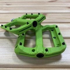 Funn Black Magic Platform Pedal - Yeşil