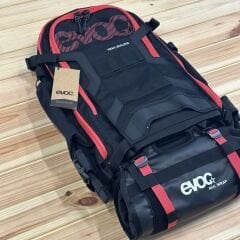 Evoc Trail Builder 30 Sırt Çantası - Siyah
