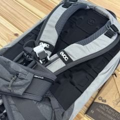 Evoc Trail Pro 10 Sırt Çantası - Gri
