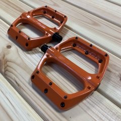 Spank Spoon DC Platform Pedal - Turuncu
