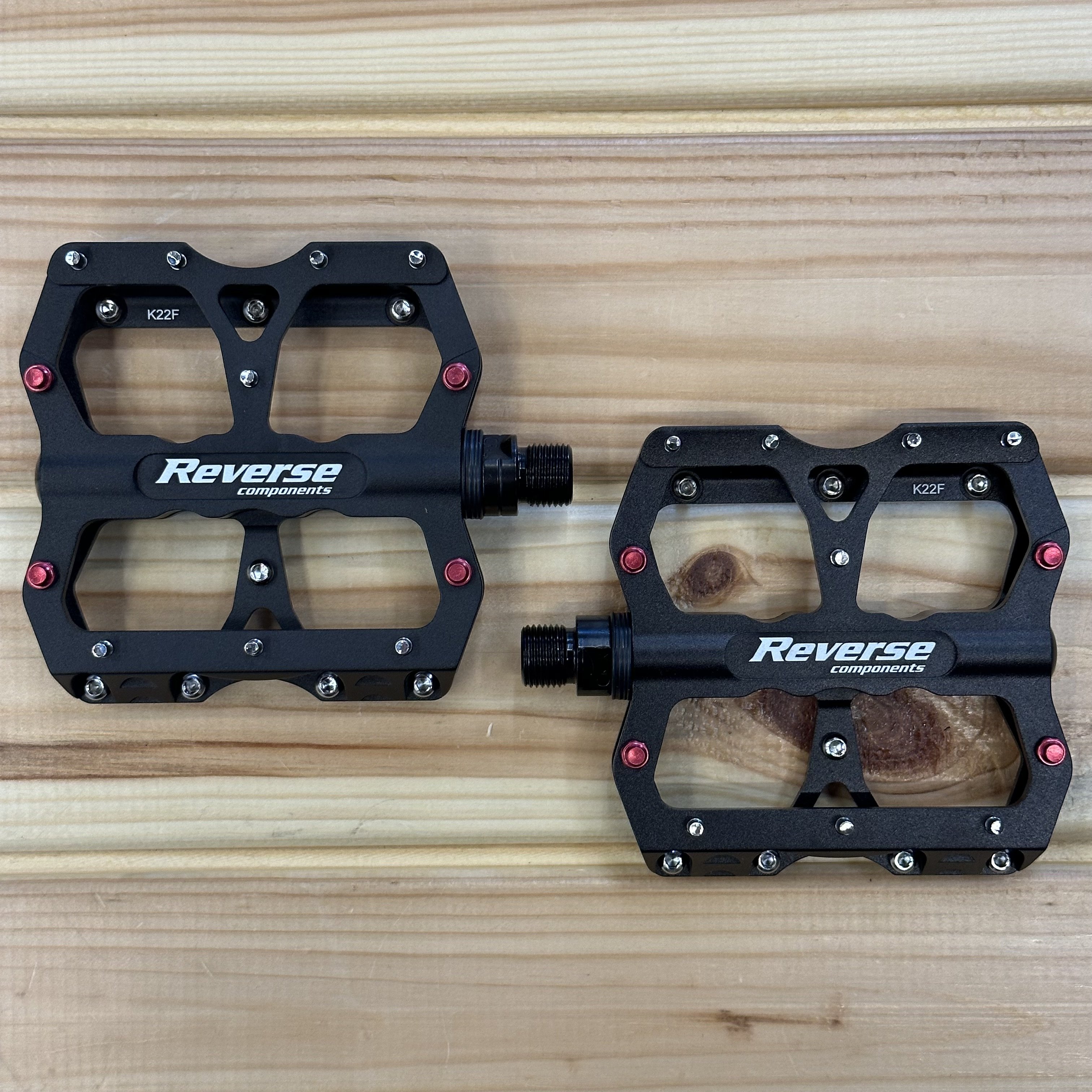Reverse Escape Platform Pedal - Siyah