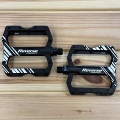 Reverse Escape Pro Platform Pedal - Siyah