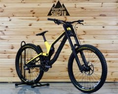 Canyon Sender CF 8.0 27.5” - Downhill Bisiklet
