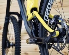 Canyon Sender CF 8.0 27.5” - Downhill Bisiklet