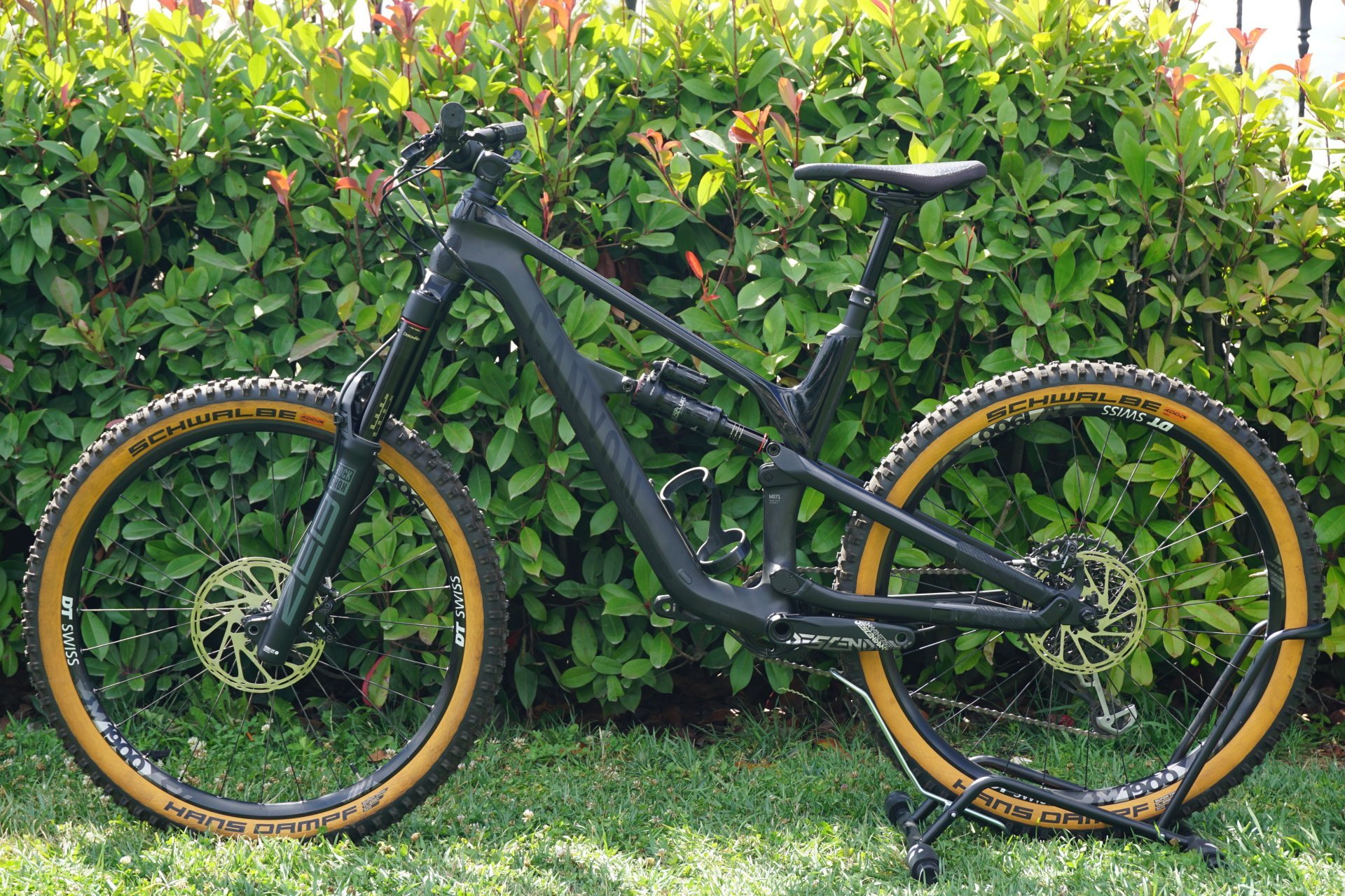 Canyon Spectral CF 7.0 27.5” - Enduro Bisiklet