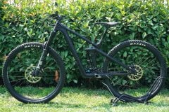 Canyon Strive CF 5.0 29” - Enduro Bisiklet