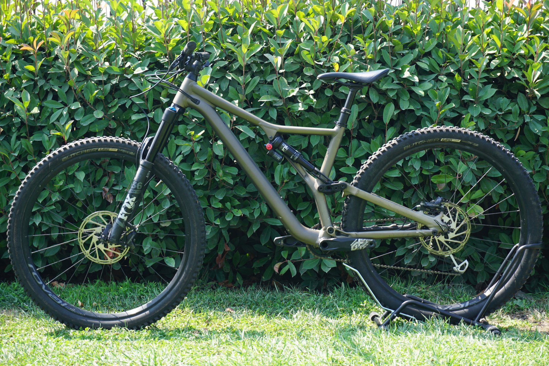 Specialized Stumpjumper EVO Comp 29” - Enduro Bisiklet