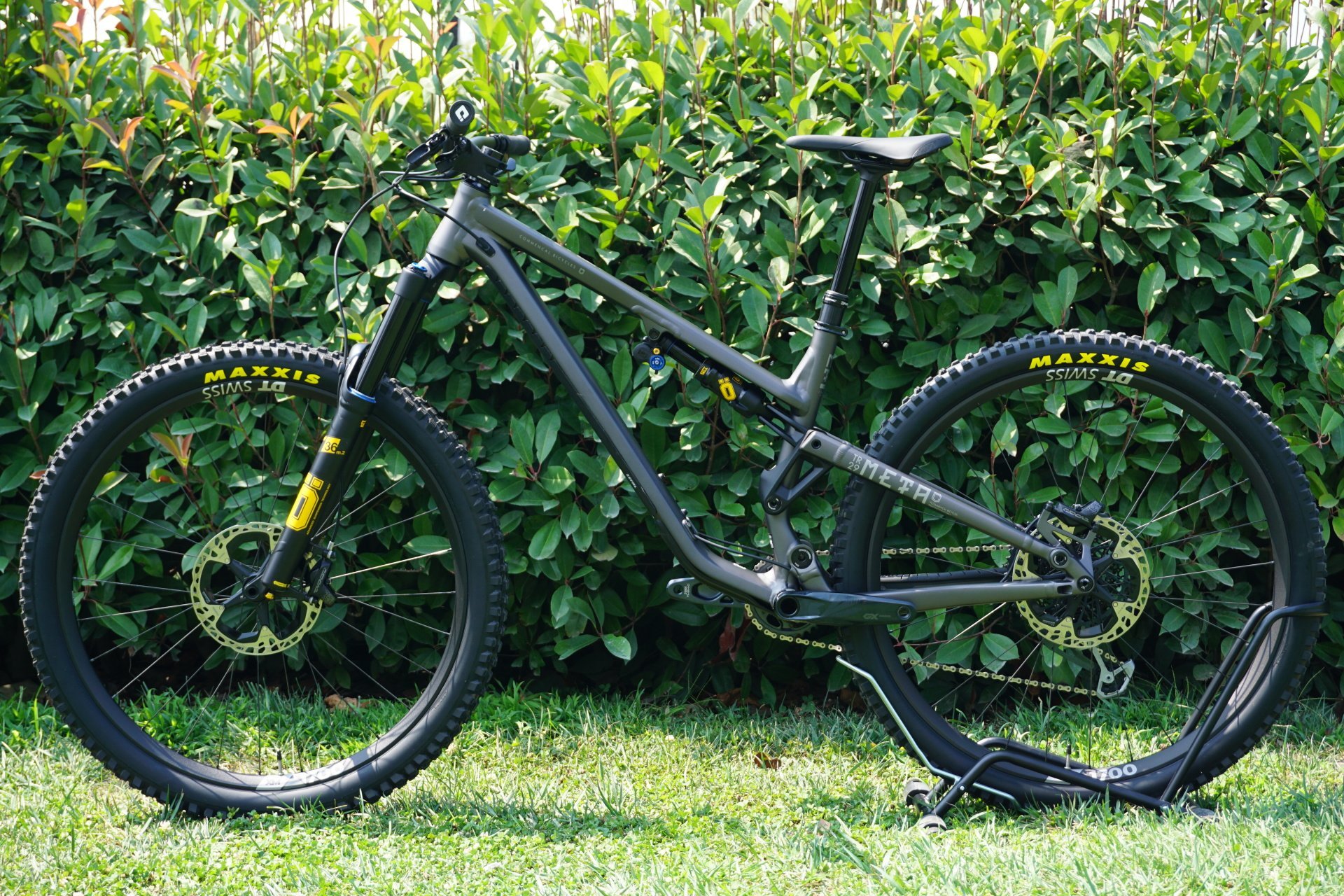 Commencal Meta TR ÖHLINS 29” - Enduro Bisiklet