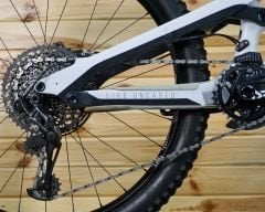 YT Capra CF Pro 27.5” - Enduro Bisiklet