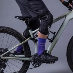 Evoc LiteShield Flex Enduro Dizlik