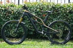 Canyon Spectral CF 9.0 SL 27.5” - Trail/Enduro Bisiklet