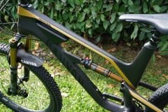 Canyon Spectral CF 9.0 SL 27.5” - Trail/Enduro Bisiklet