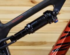 Canyon Neuron CF 8 27.5” - Enduro Bisiklet