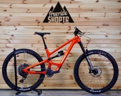 YT Capra Core 3 29” - Enduro Bisiklet
