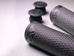 All Mountain Style ExtraLight Elcik - Black