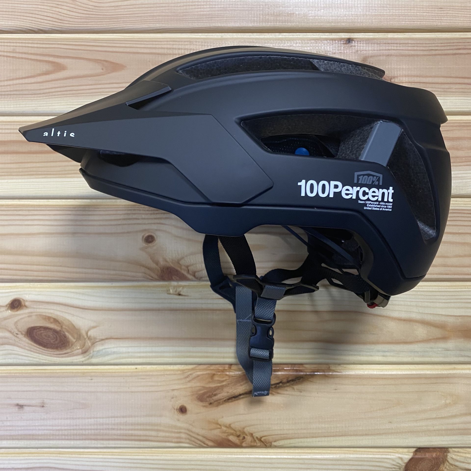 100% Altis Enduro/Trail Kask - Siyah