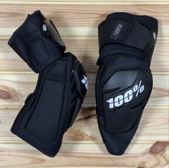 100% Fortis Dizlik - Siyah