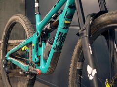 All Mountain Style Full Kadro Koruyucu - Super Rider Black