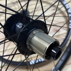 Octane One Solar Pro 26 Jant Seti