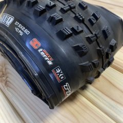 Maxxis Forekaster 27.5x2.60 - 3C MaxxTerra EXO TR
