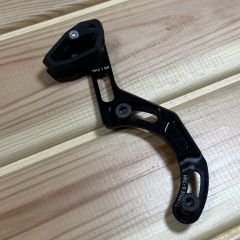 Sixpack Racing Vertic Upper Zincir Kılavuzu