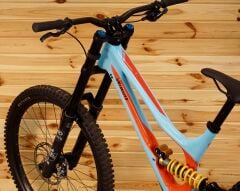 Specialized Demo 8 Carbon 27.5” - Downhill Bisiklet