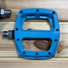 DMR V12 Pedal - Mavi