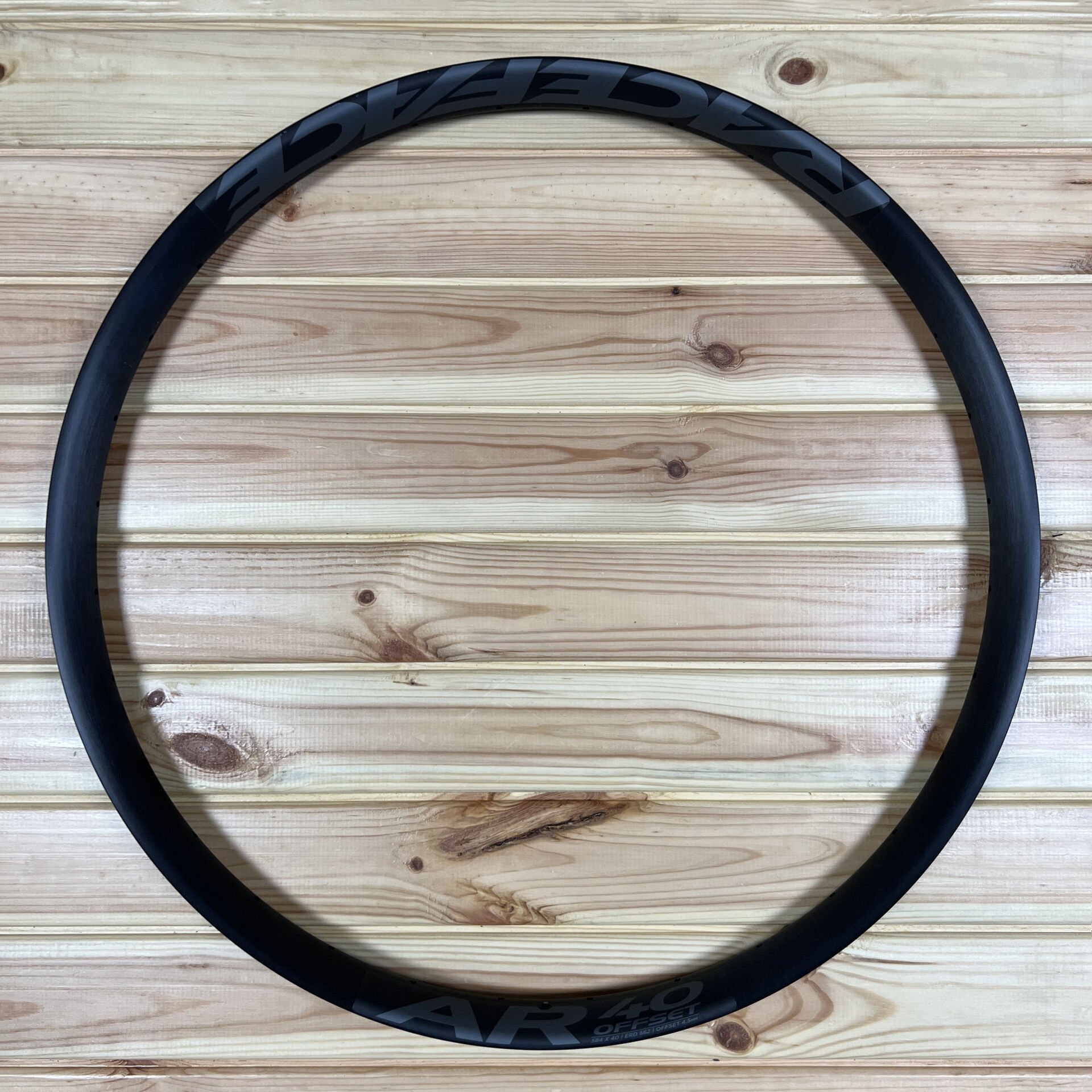 Race Face AR 40 Offset Jant Çemberi - 27,5 32H