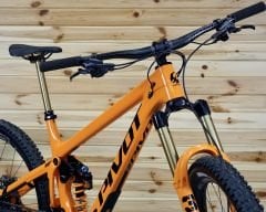 Pivot Firebird Pro 29” - Enduro Bisiklet