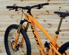 Pivot Firebird Pro 29” - Enduro Bisiklet